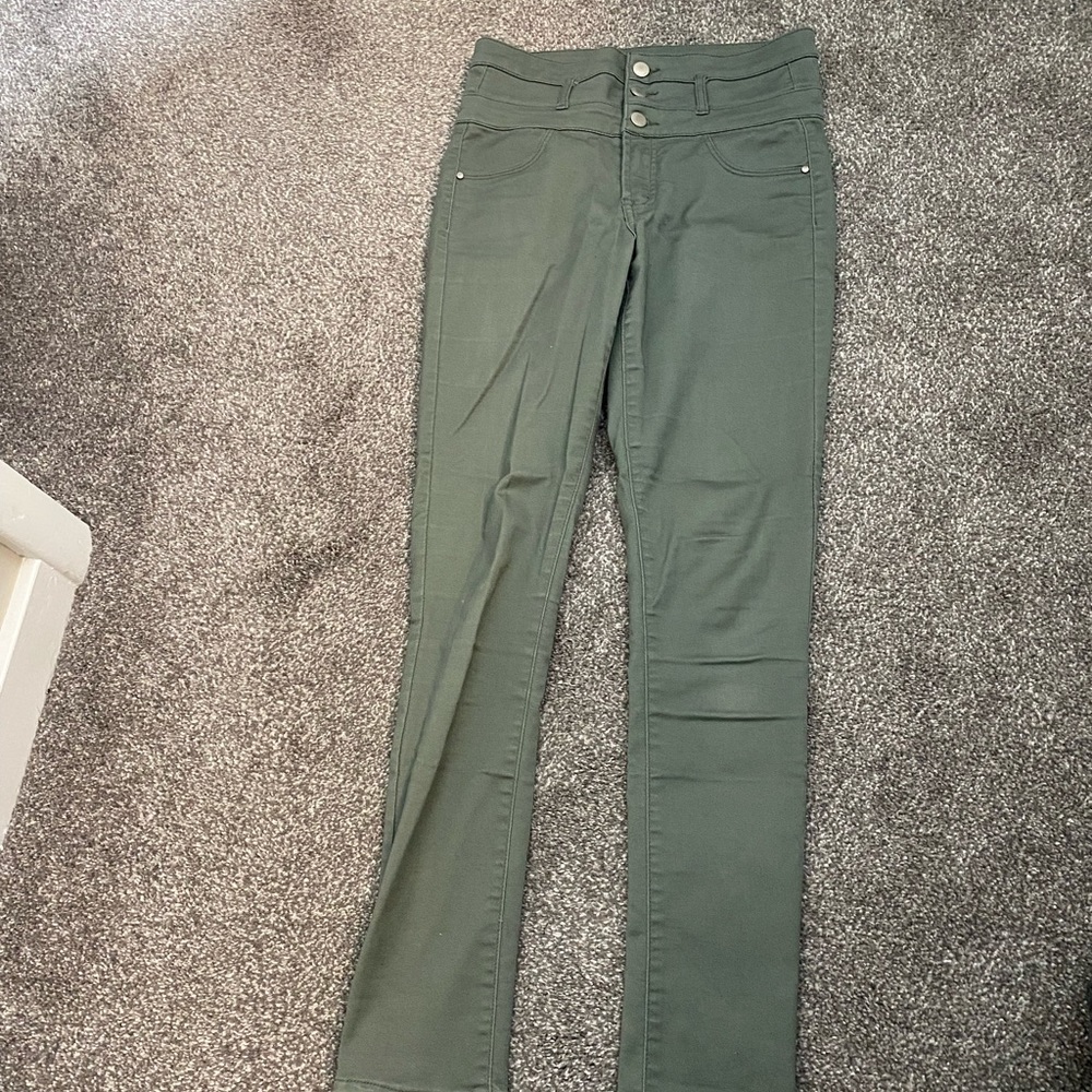Olive Green High Wasted Jegging Pants